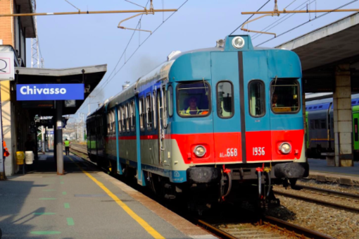 Donna di 61 anni investita da un treno alla stazione di Chivasso