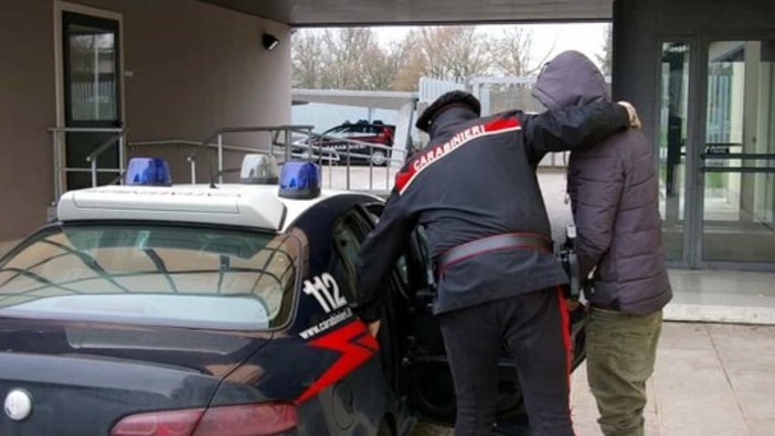 Arrestati dai carabinieri di Rivarolo un 32enne dell’est Europa e un 62enne italiano