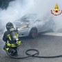 Auto in fiamme, temporaneamente chiuso al traffico il raccordo Torino-Caselle