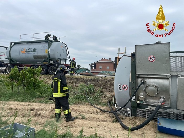 autocisterna vigili fuoco