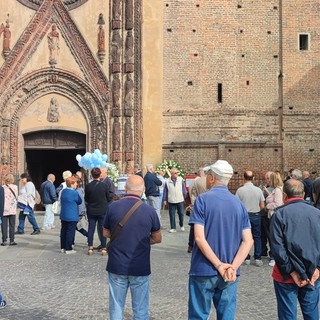 Funerali di un operaio morto