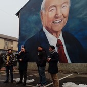 murales dedicato a Piero Angela