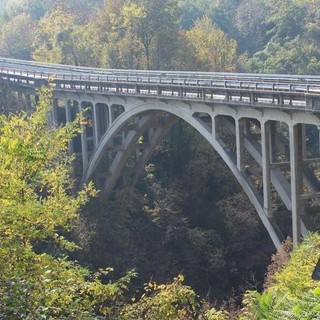 Sopralluogo del sottosegretario ai Trasporti Ferrante al ponte Preti di Strambinello