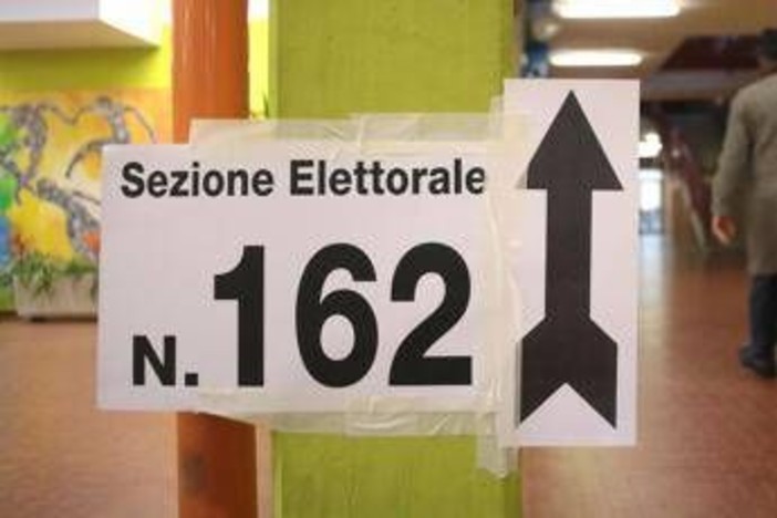 Referendum, ipotesi unica data con amministrative: voto a maggio o giugno