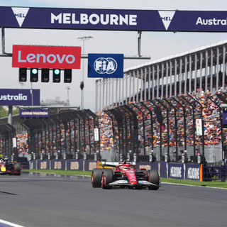 Leclerc chiude con il miglior tempo le FP2 di Melbourne