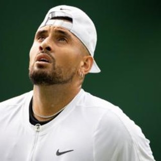 Kyrgios, ritorno amaro in singolare: battuto al primo turno da Mpetshi Perricard