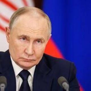 Putin, la scommessa: Ucraina senza sostegno e solo Trump al tavolo